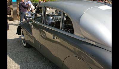 Tatra 87 Aerodynamic Sedan 1939 10